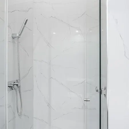 Guestready - A Modern Haven In The City Apartment *